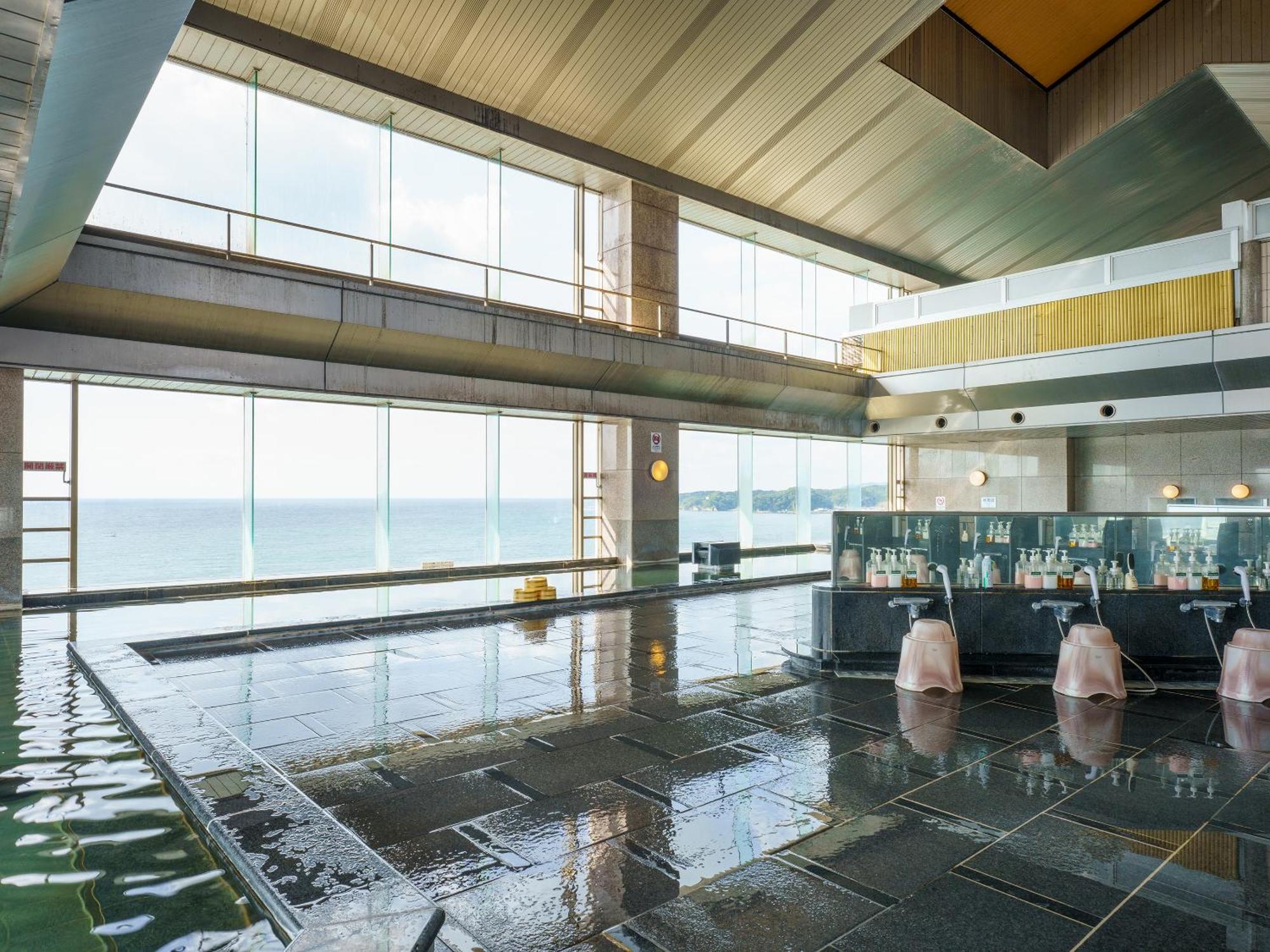Mikazuki Sea-Park Hotel Katsuura Katsuura  Esterno foto