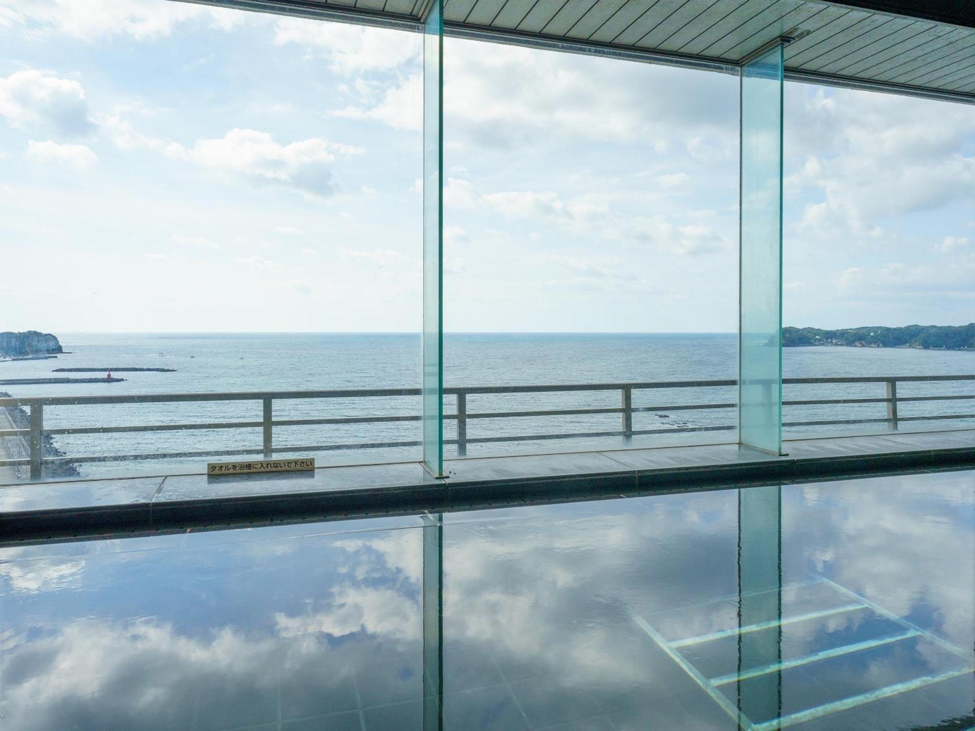 Mikazuki Sea-Park Hotel Katsuura Katsuura  Esterno foto